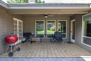 2926 Cripple Creek Trail, Grapevine, TX 76051 - Photo 23