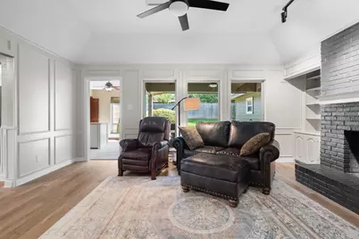 2926 Cripple Creek Trail, Grapevine, TX 76051 - Photo 7