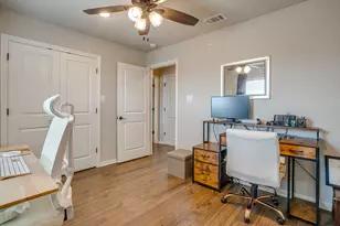 464 Pine St, Burleson, TX 76028 - Photo 31