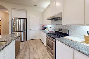 2408 Jameson Ln, McKinney, TX 75070 - Photo 5