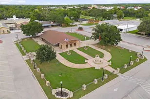 308 W 1st St, Springtown, TX 76082 - Photo 37