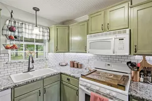 308 W 1st St, Springtown, TX 76082 - Photo 13