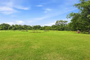 308 W 1st St, Springtown, TX 76082 - Photo 33