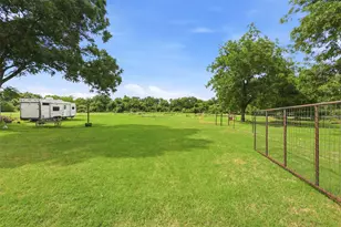 308 W 1st St, Springtown, TX 76082 - Photo 31
