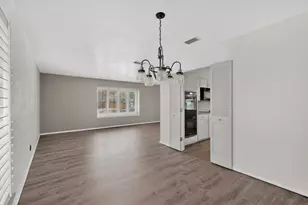 3411 Sheffield Dr, Arlington, TX 76013 - Photo 9