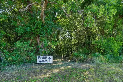 2041 Hudson Court, Alvarado, TX 76009 - Photo 9