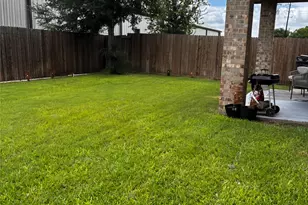 200 Black Bear Dr, McKinney, TX 75071 - Photo 29