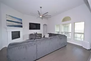 1802 Ranch View Dr, Cedar Hill, TX 75104 - Photo 13