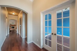 1223 Lantana Ln, Burleson, TX 76028 - Photo 3