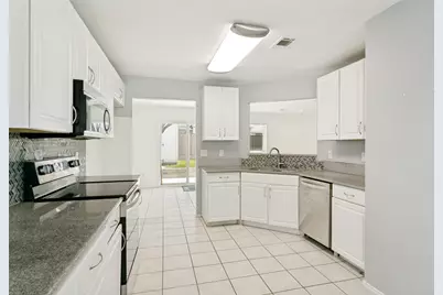 2236 Ryan Ridge, Grapevine, TX 76051 - Photo 9