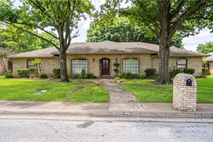 1442 Marlene Pl, DeSoto, TX 75115 - Photo 1