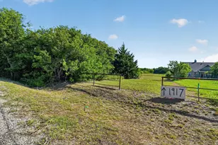1917 Hudson Ct, Alvarado, TX 76009 - Photo 1