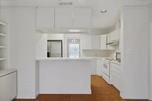 3101 Westcliff Rd W, Fort Worth, TX 76109 - Photo 17