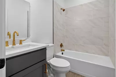 304 N Cherokee Shores Drive, Mabank, TX 75156 - Photo 13