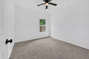 304 N Cherokee Shores Dr, Mabank, TX 75156 - Photo 5