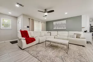 13660 Heartside Pl, Farmers Branch, TX 75234 - Photo 7