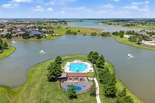 1041 Crystal Lake Dr, Frisco, TX 75036 - Photo 37