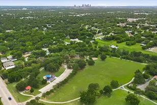 3046 Gene Ln, Haltom City, TX 76117 - Photo 33