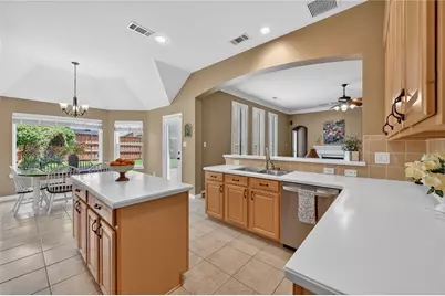 1404 Spring Ridge Lane, Flower Mound, TX 75028 - Photo 11