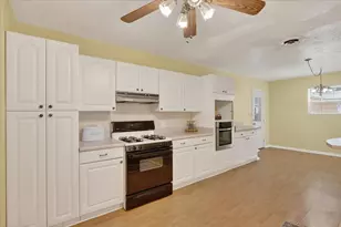 5608 Watters Pl, Westworth Village, TX 76114 - Photo 7