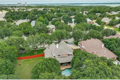2700 Lake Breeze Lane, Flower Mound, TX 75022 - Photo 25