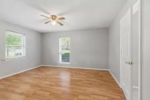 2915 Post Oak Ct, Bedford, TX 76021 - Photo 3