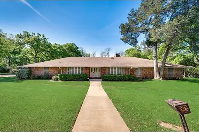 722 E Wheatland, Duncanville, TX 75116 - Photo 1