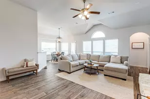 6321 Farndon Dr, Celina, TX 75009 - Photo 9