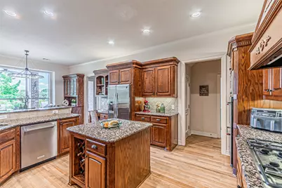 1305 Silverlake Road, McKinney, TX 75072 - Photo 13