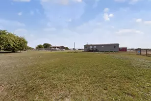 115 Vinall Cir, Decatur, TX 76234 - Photo 33