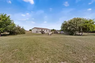 115 Vinall Cir, Decatur, TX 76234 - Photo 29