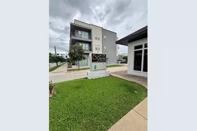 820 N Zang Boulevard #120, Dallas, TX 75208 - Photo 15