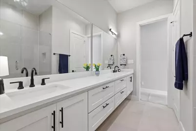 131 Garden Court E, Arlington, TX 76013 - Photo 13