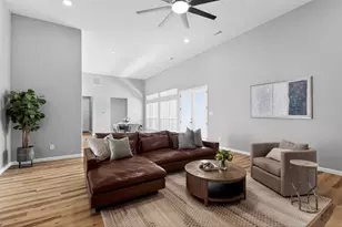 521 Fox Hl Ct, Waxahachie, TX 75167 - Photo 3