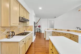 8305 Bartley Cir, Plano, TX 75025 - Photo 11
