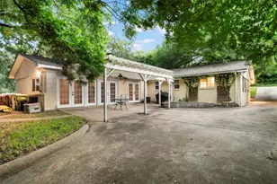 518 Fairway Rd, Woodway, TX 76712 - Photo 25