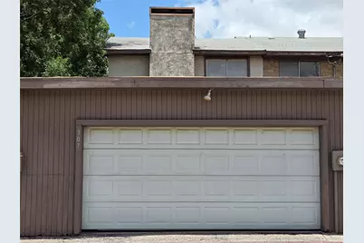 1402 S Carrier Parkway #307, Grand Prairie, TX 75051 - Photo 33