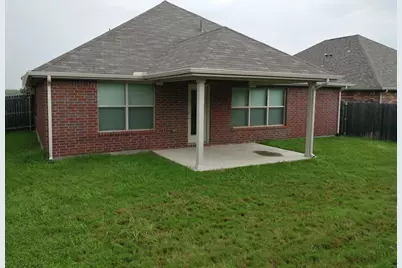 2793 Cresent Lake Drive, Little Elm, TX 75068 - Photo 5