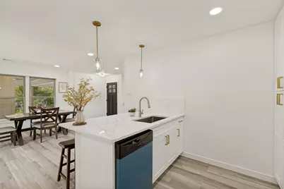 2930 Bellknoll Lane, Dallas, TX 75229 - Photo 5