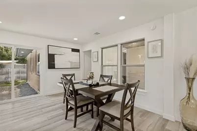2930 Bellknoll Lane, Dallas, TX 75229 - Photo 11