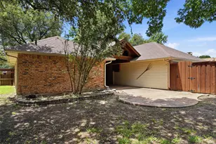 834 Meadowglen Cir, Coppell, TX 75019 - Photo 35