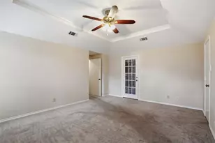 834 Meadowglen Cir, Coppell, TX 75019 - Photo 29