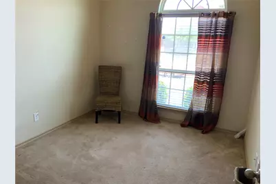 2122 Fair Weather Drive, Lancaster, TX 75146 - Photo 9