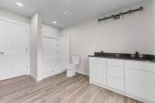 4128 Hillcrest Dr, Waco, TX 76710 - Photo 11