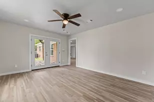 4128 Hillcrest Dr, Waco, TX 76710 - Photo 7