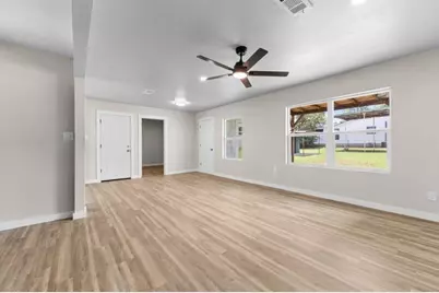 4128 Hillcrest Drive, Waco, TX 76710 - Photo 9