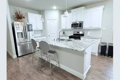 612 Redwood Drive, Greenville, TX 75402 - Photo 3
