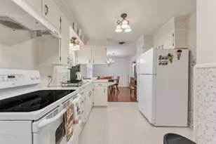 1325 Royal Oaks Dr, Waco, TX 76710 - Photo 25