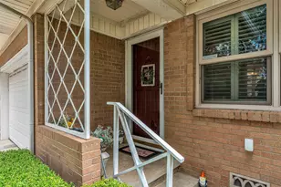1325 Royal Oaks Dr, Waco, TX 76710 - Photo 5