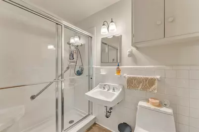1325 Royal Oaks Drive, Waco, TX 76710 - Photo 19